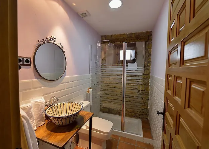 Ana De Tejas Azules 메디나셀리